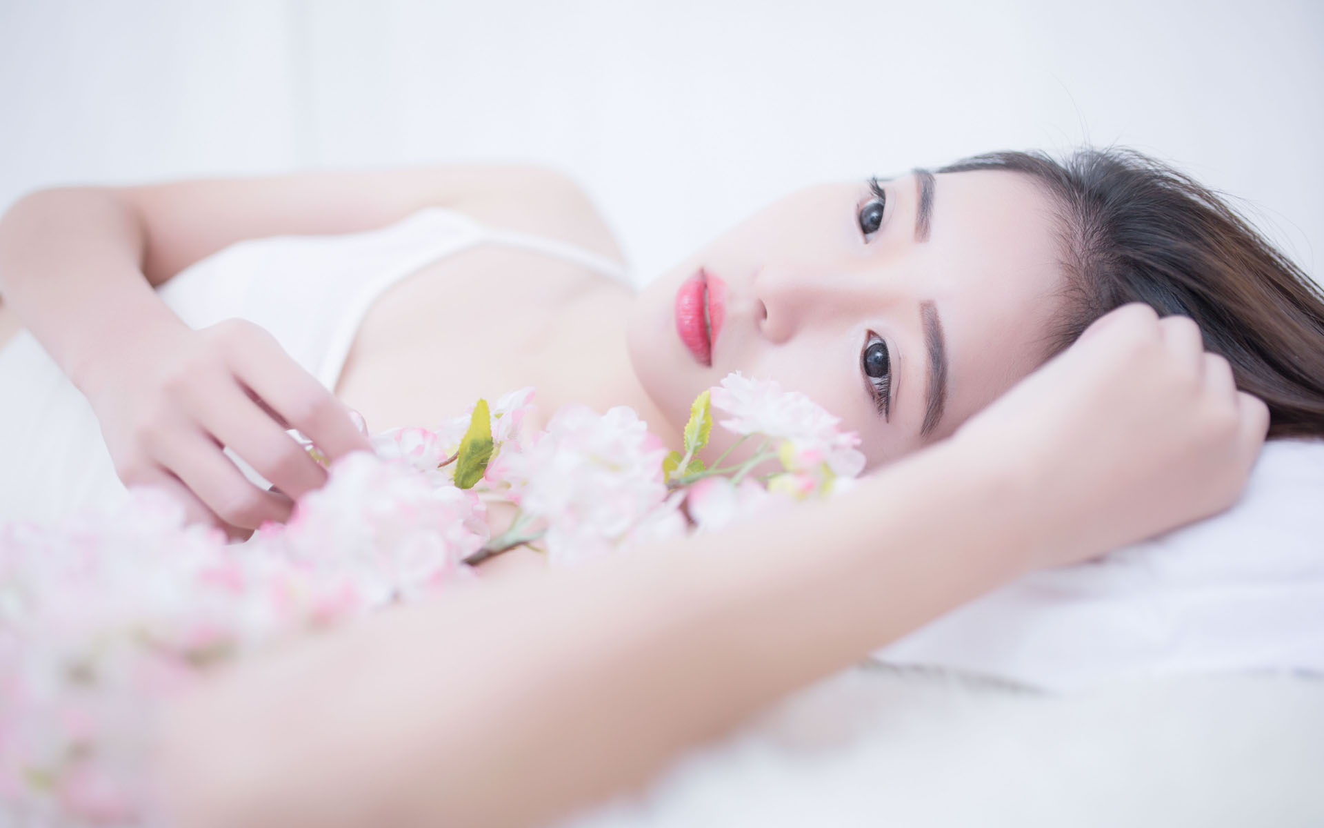 走出一条中国特色城市现代化新路子——习近平总书记重要讲话为做好新时代新征程的城市工作提供根本遵循